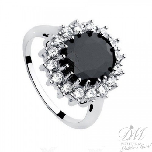 Elegancki pierścionek z czarną cyrkonią